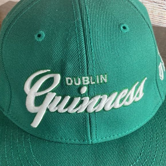OFFICIAL GUINNESS BEER FITTED BASEBALL CAP HAT SMALL GREEN & WHITE SCRIPT STOUT - Picture 2 of 11
